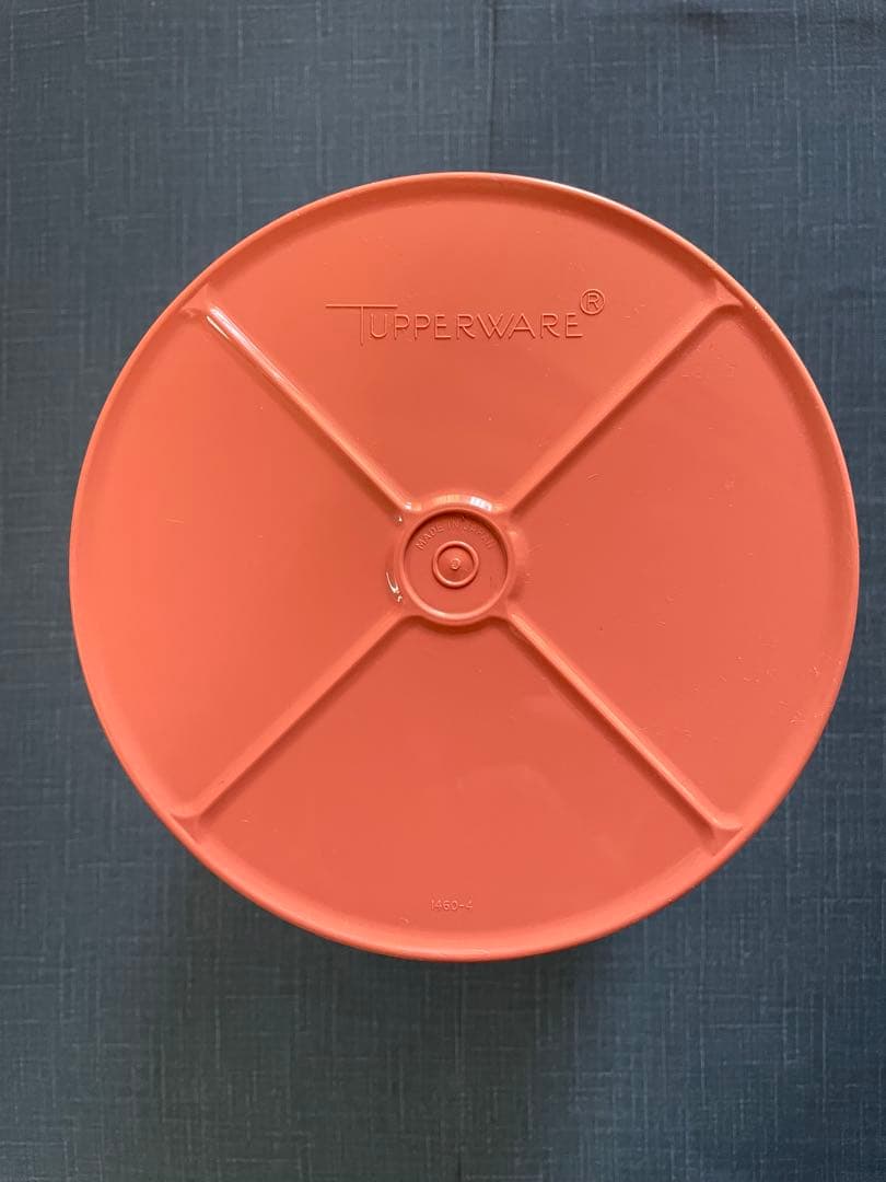 タッパーウェア　マキシデコレーター　サーモンピンク　5.8l