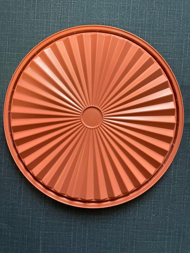 タッパーウェア　マキシデコレーター　サーモンピンク　5.8l