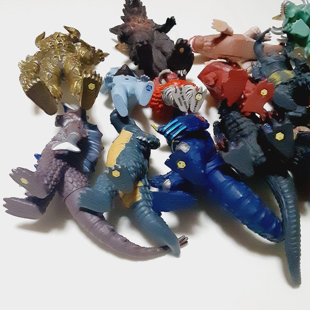 ウルトラ怪獣 ソフビ セットライブサイン