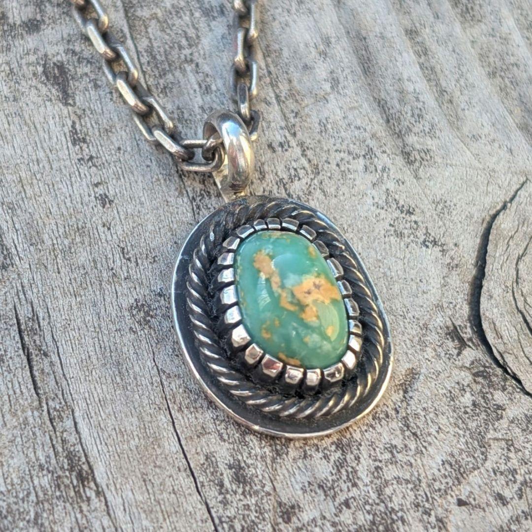 ハンドメイドのターコイズトップ　ペンダントトップ