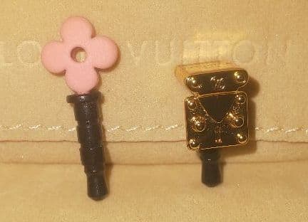 Louis Vuittonイヤホンジャック 2ケ