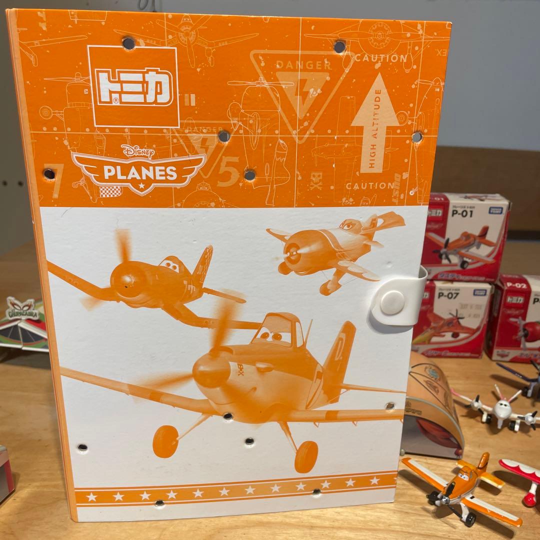 激レア⭐︎トミカ プレーンズ ジオラマップ ピットガレージ　プレーンズトミカセット