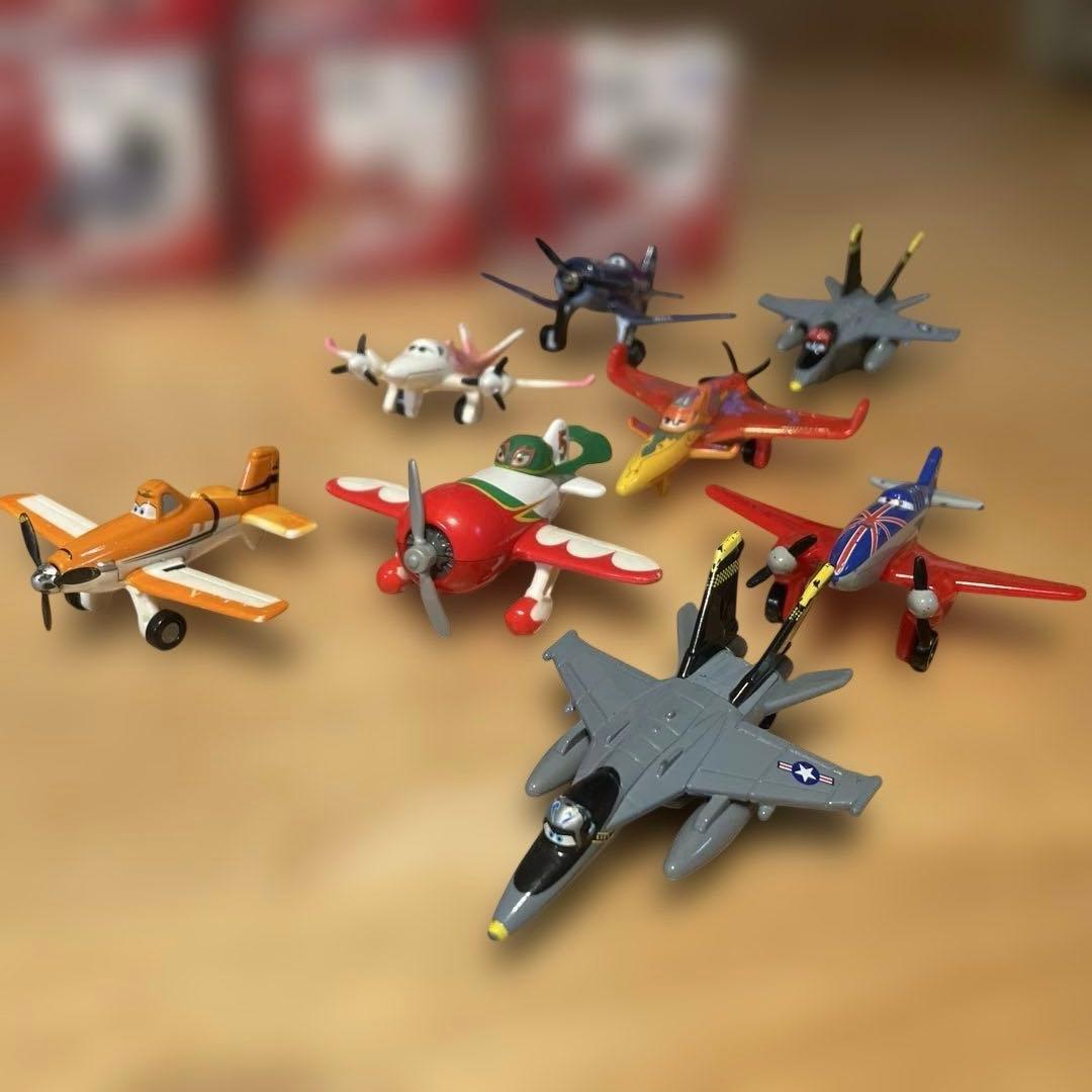 激レア⭐︎トミカ プレーンズ ジオラマップ ピットガレージ　プレーンズトミカセット