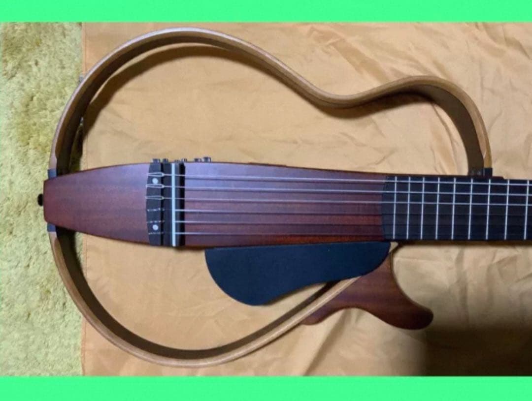 YAMAHA SLG200N エレキギター