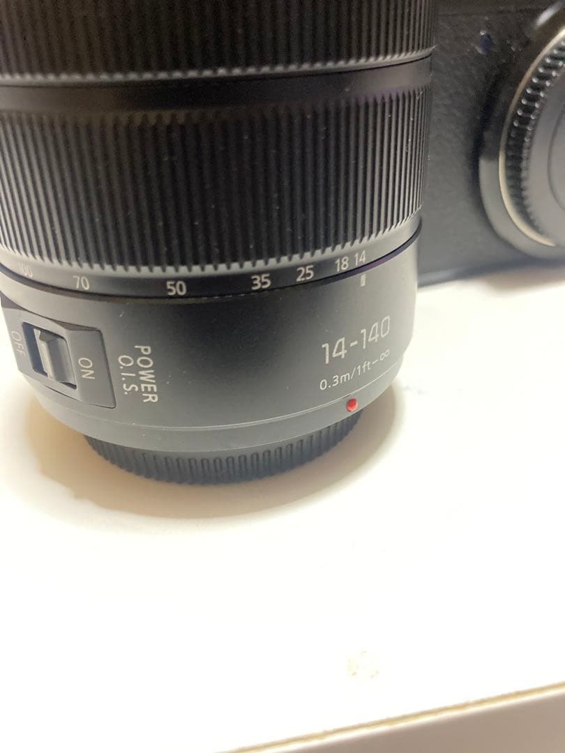 美品　Panasonic LUMIX ミラーレス一眼 14-140mmレンズ付き