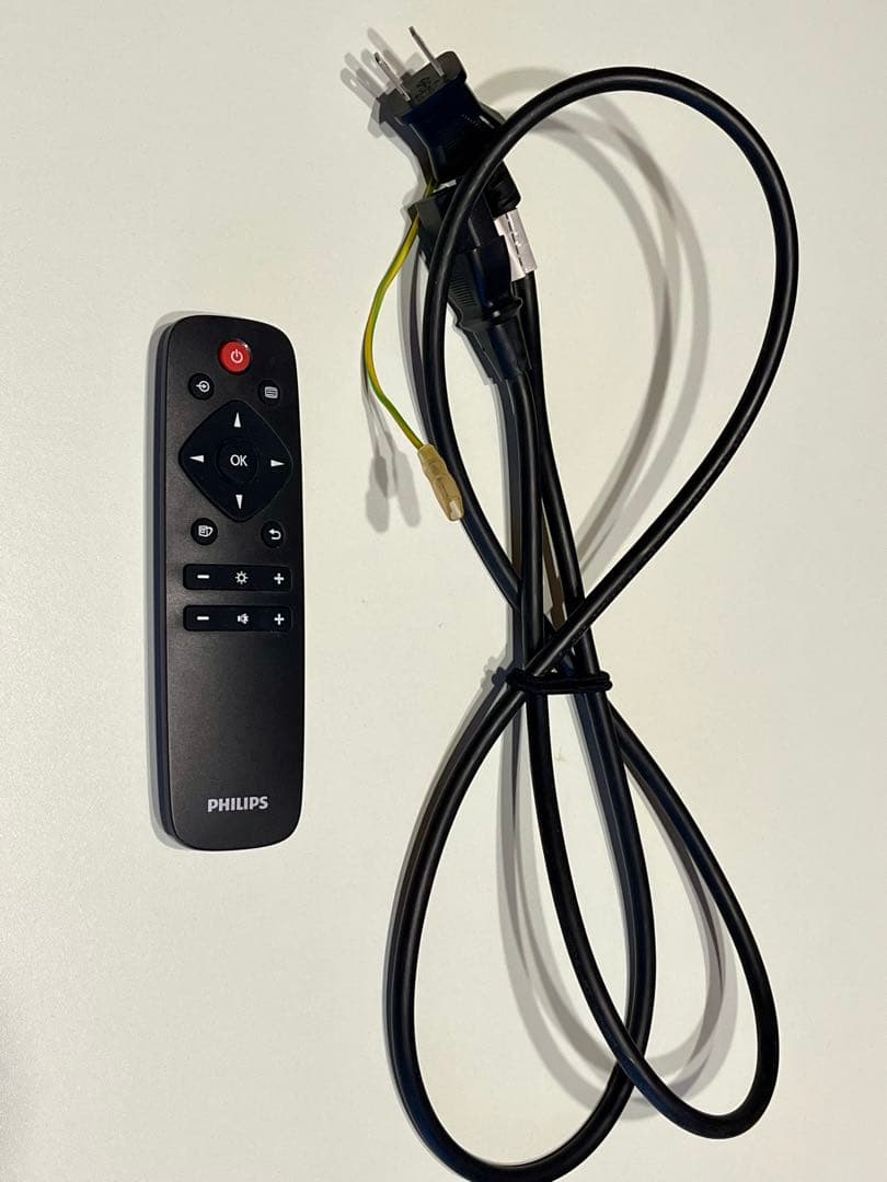 Philips Ambiglow搭載4K HDRディスプレイ　43インチ　訳あり