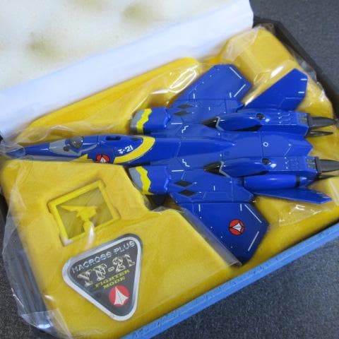 マクロス MACROSS YF-21 ガルド機 ダイキャストモデル フィギュア