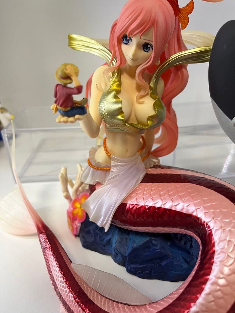 ワンピース　フィギュア　しらほし&メガロ