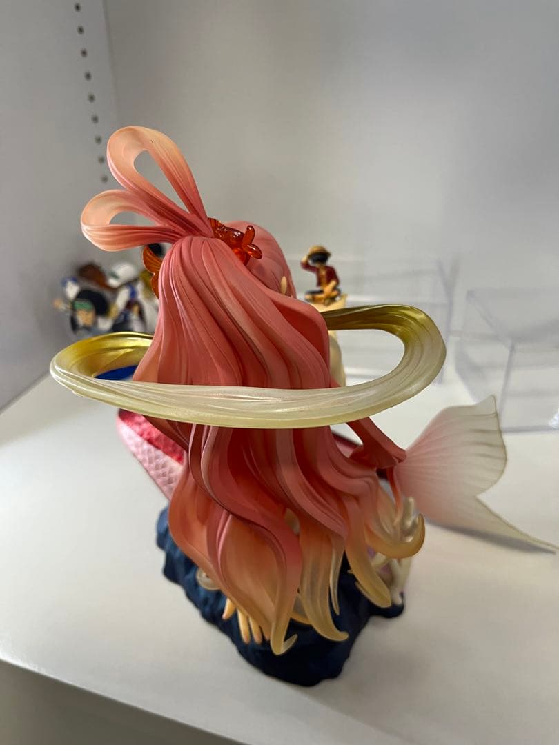 ワンピース　フィギュア　しらほし&メガロ