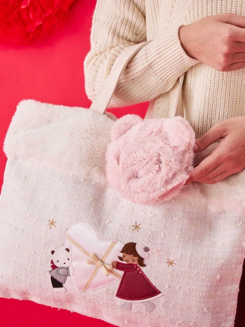 familiar チャームポーチ　ピンク　ふわふわ　レア　限定　新品