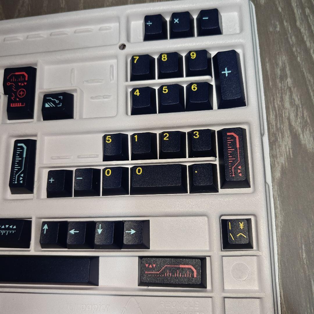 GMK Awaken Neo Tokyo ベース キーキャップ