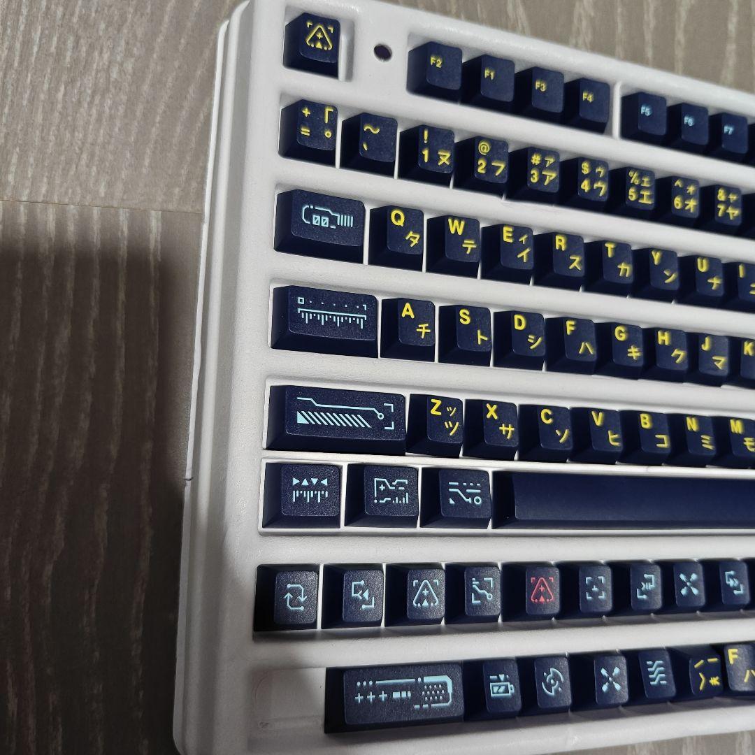 GMK Awaken Neo Tokyo ベース キーキャップ