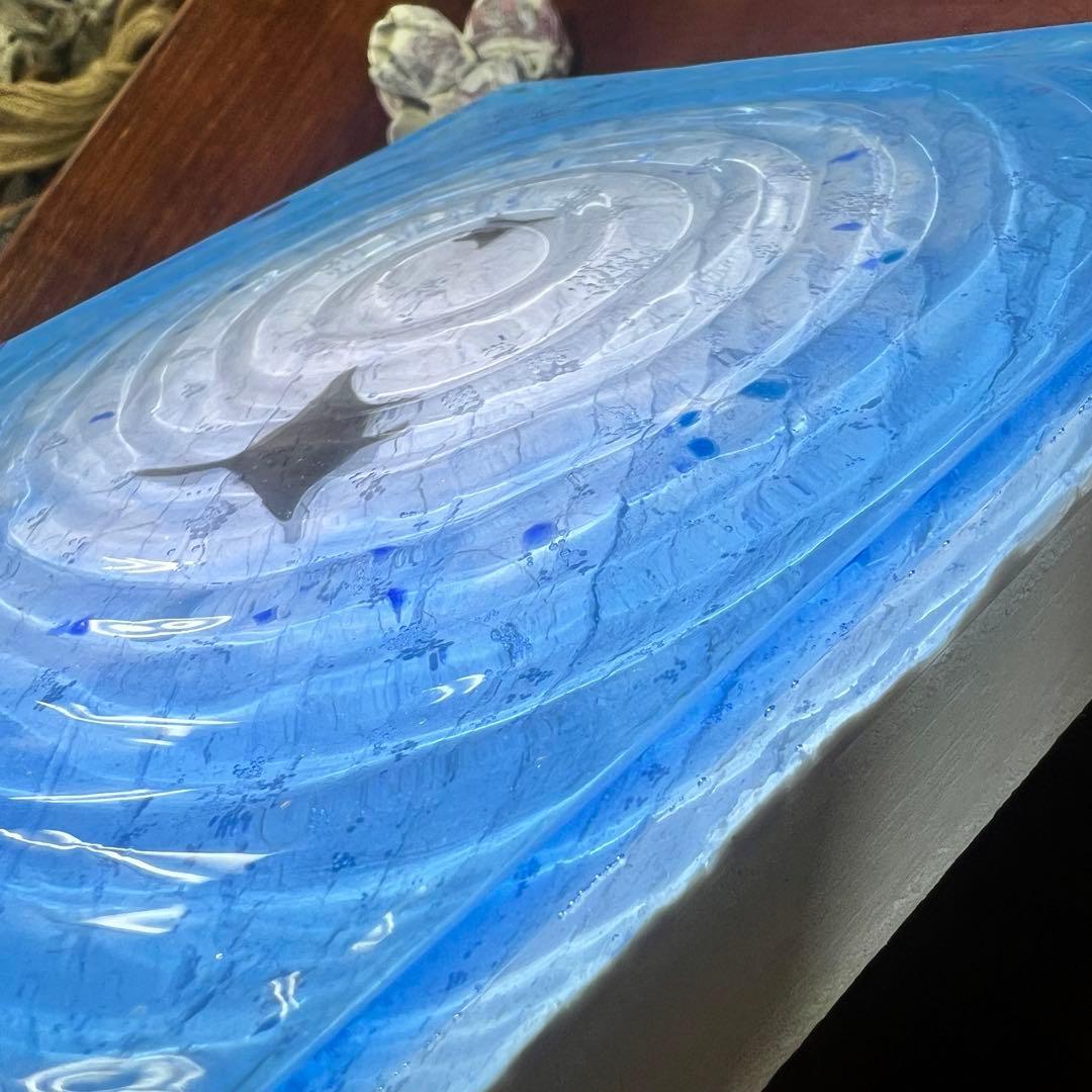 【レジンアート】波紋アート／マンタの遊泳／15cmスクエア／枠なし ／壁掛け可