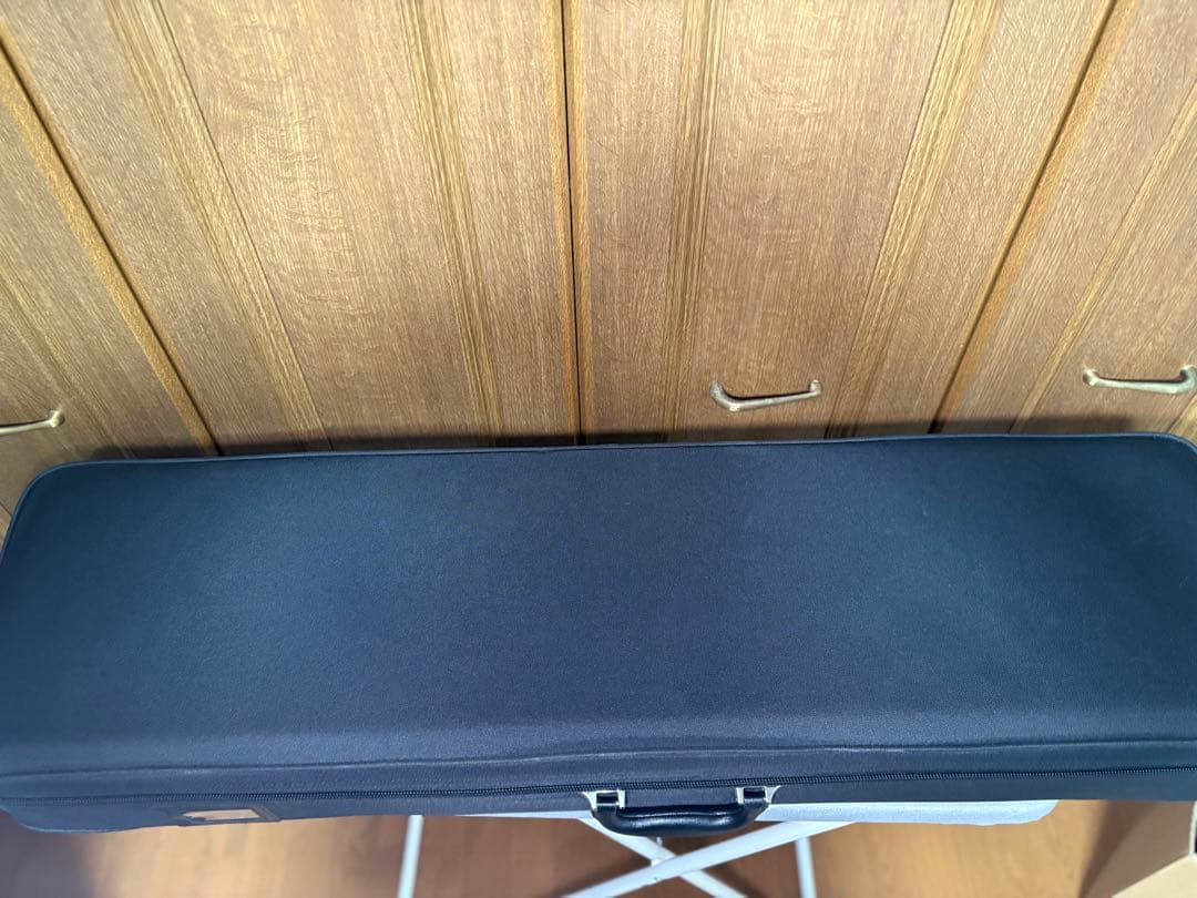 長唄三味線 細棹 ジャンク ケース、撥付き