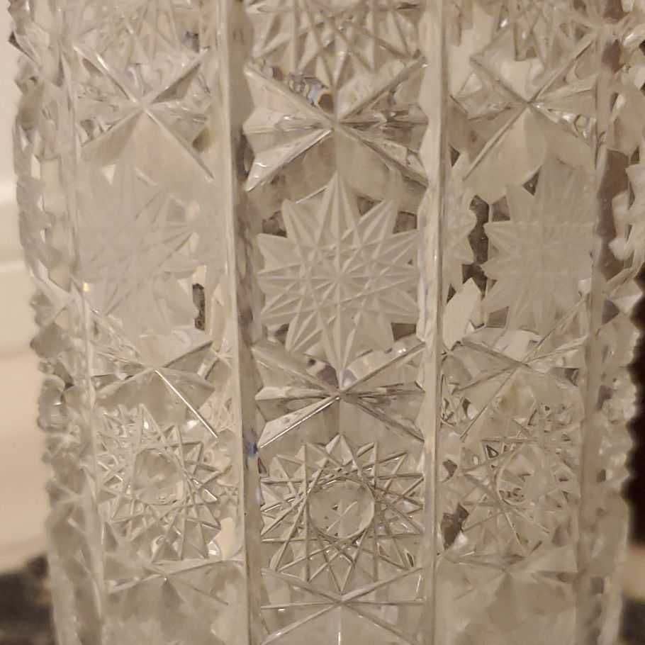 ラディスラフ・シェフチーク ハンドメイド クリスタル ボヘミアンベース