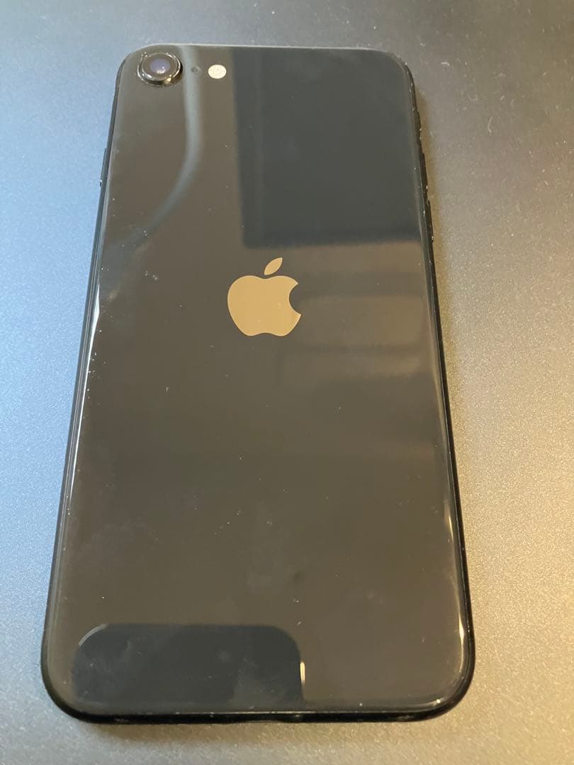Apple iPhone SE (第2世代) 64GB