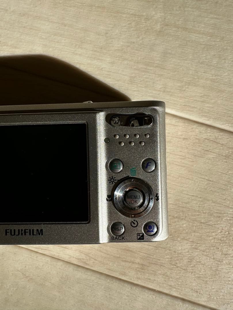 Fujifilm FinePix F31fd シルバー 【動作確認済み】