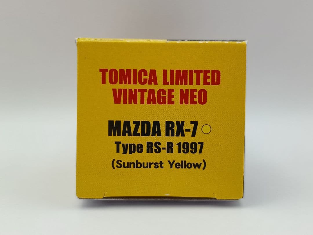 トミカリミテッドヴィンテージネオ　ロータリーエンジン誕生30周年記念限定車