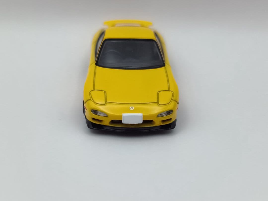 トミカリミテッドヴィンテージネオ　ロータリーエンジン誕生30周年記念限定車