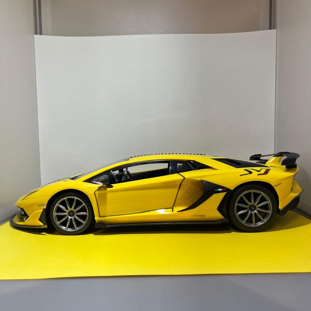 1/14 ランボルギーニ　アヴェンタドール SVJ イエロー　カスタム