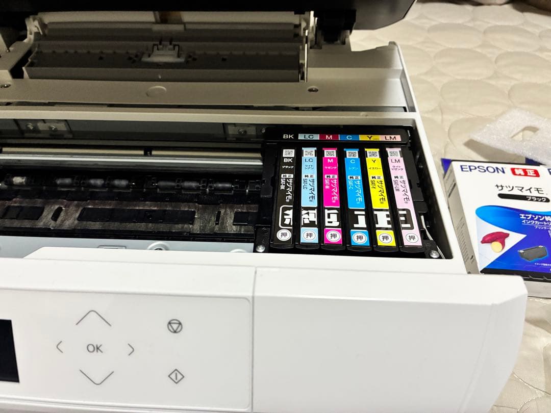 EPSON 複合機 ホワイト EP-715A