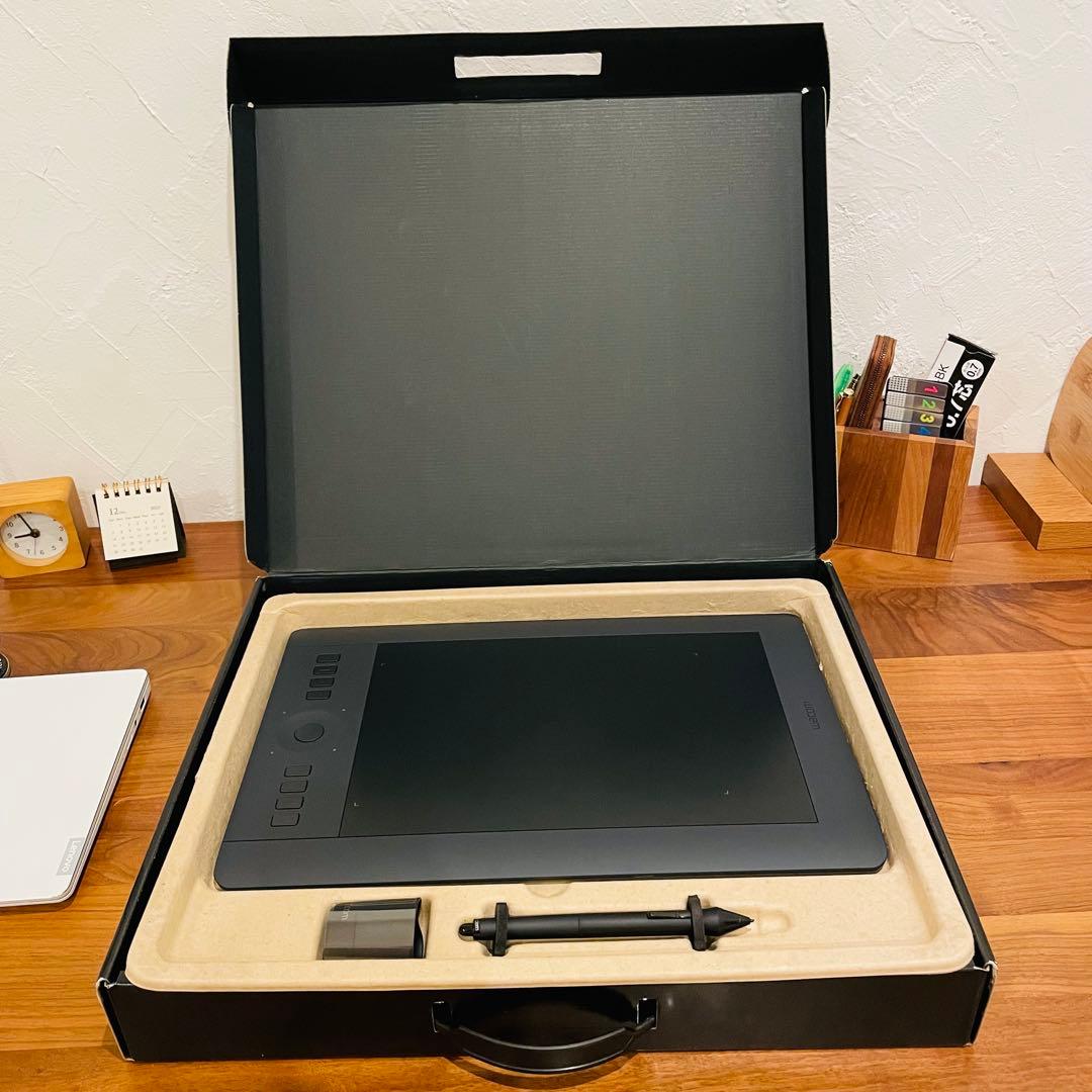 【美品】Wacom Intuos Pro PTH-651 Mサイズ フルセット