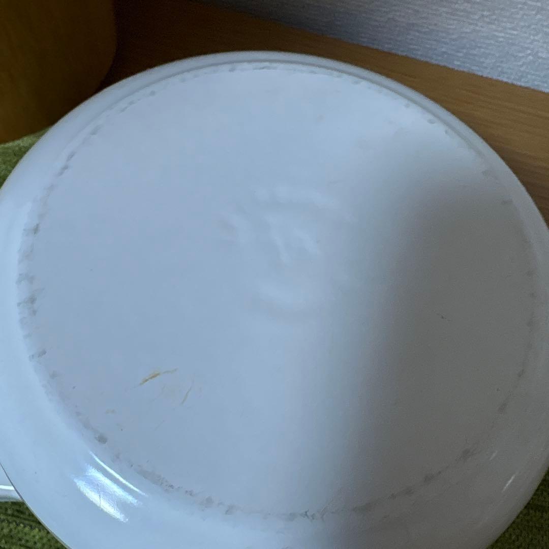 ルクルーゼ ココットロンド 両手鍋　ホワイト　18cm