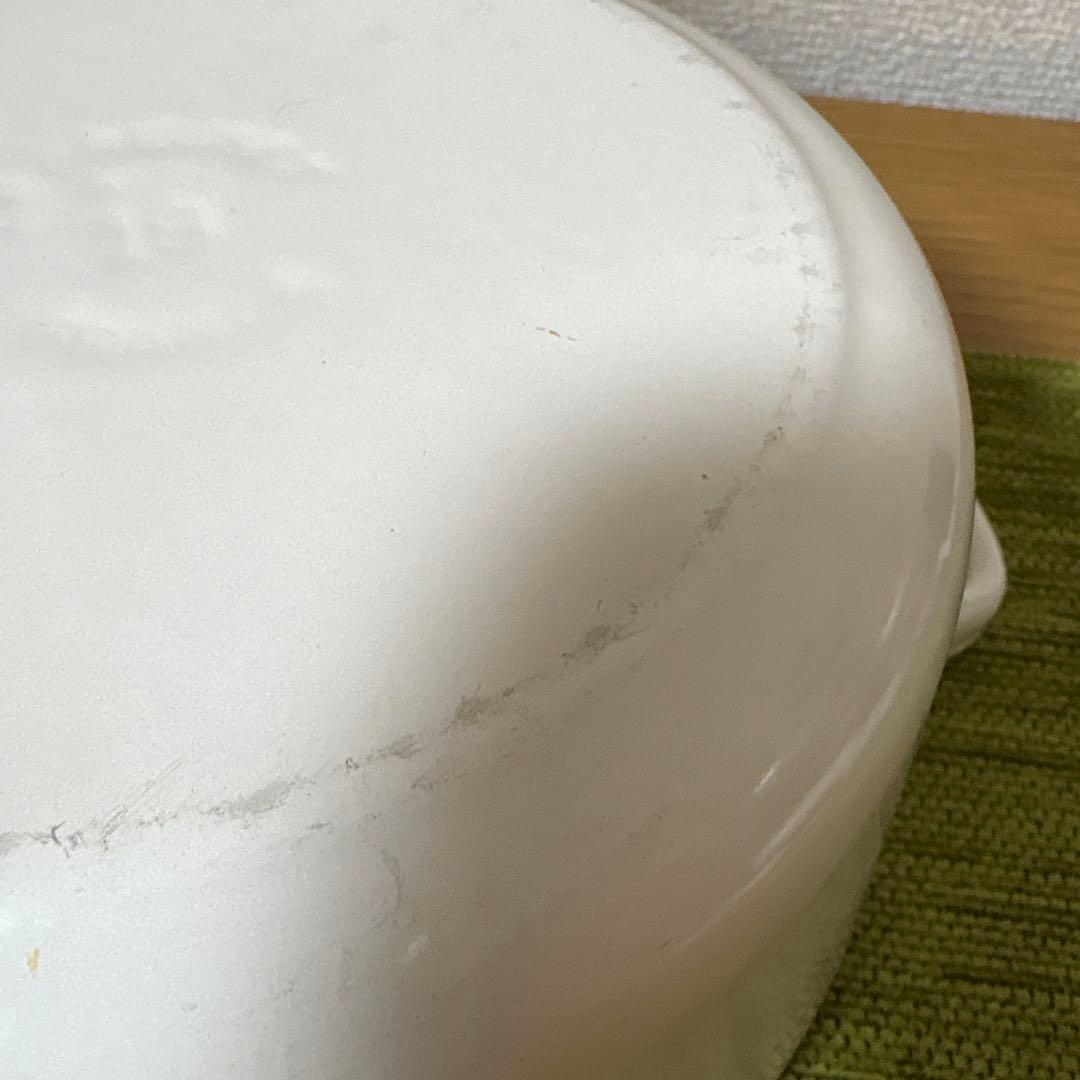 ルクルーゼ ココットロンド 両手鍋　ホワイト　18cm