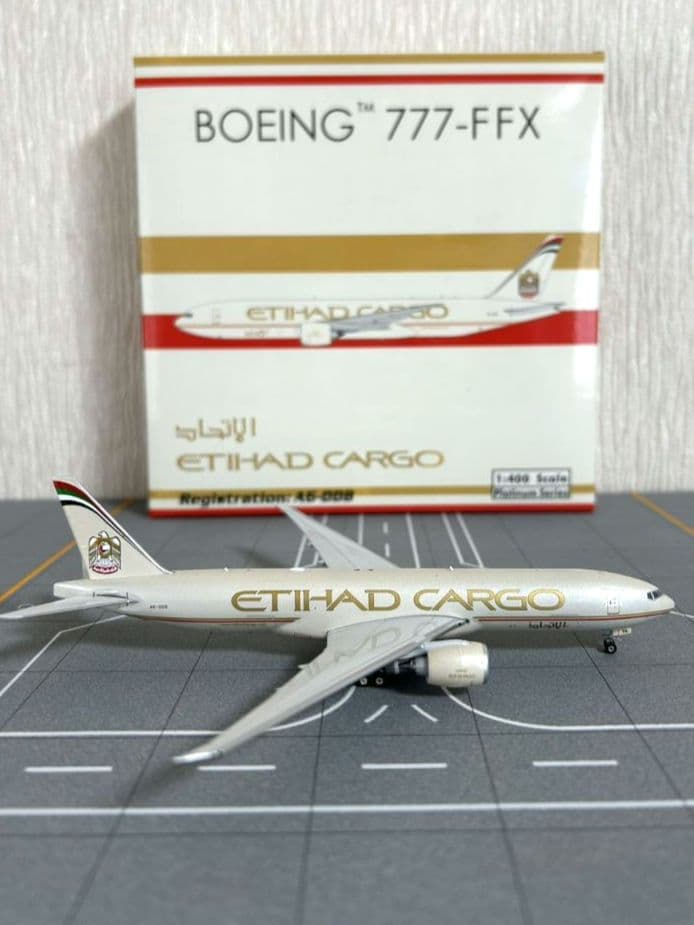 ♪︎Boeing 777-FFX エティハドカーゴ 1:400