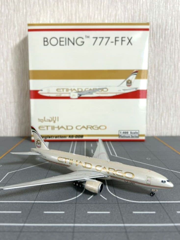 ♪︎Boeing 777-FFX エティハドカーゴ 1:400