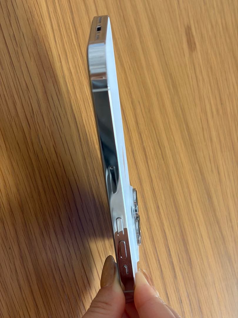 【美品】iPhone 14 Pro 256GB シルバー