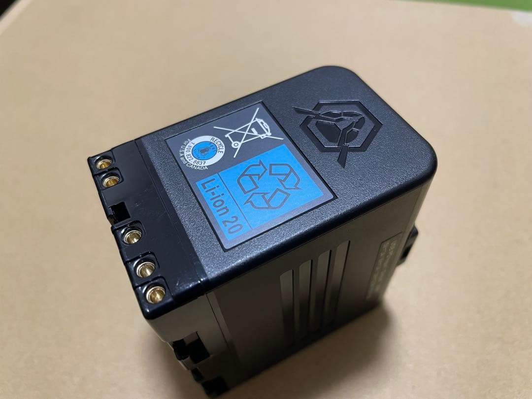 ビデオカメラ IDX SB-U50