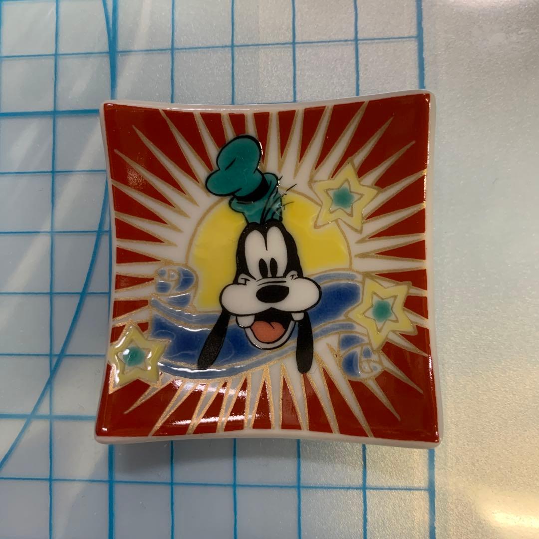ディズニー　ミッキーフレンズ 箸置き5枚セット　九谷焼き　未使用