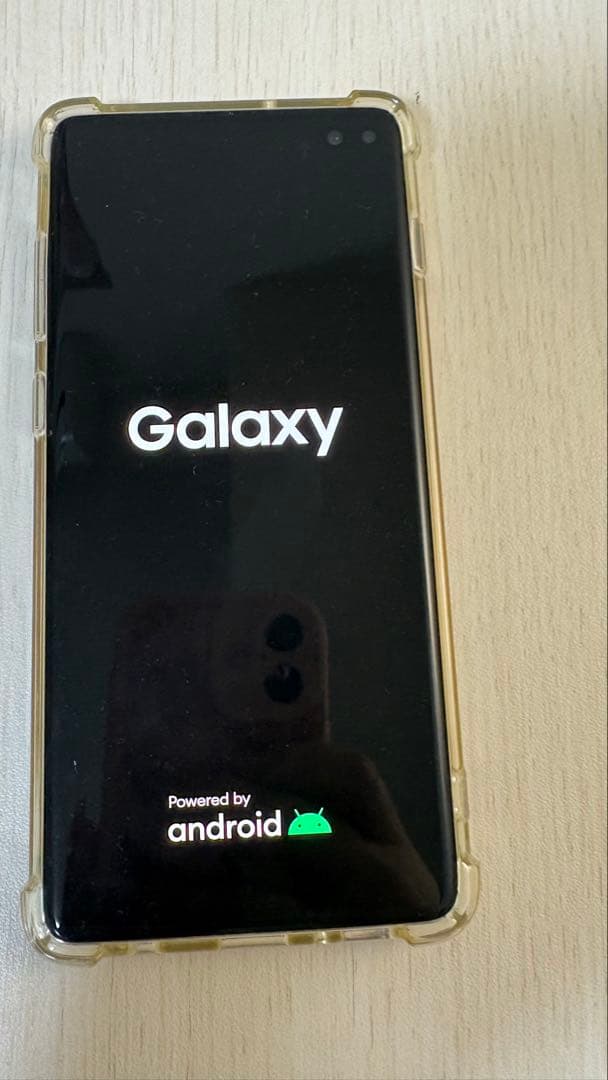 Galaxy S10+ プリズムホワイト SCV42 au 本体