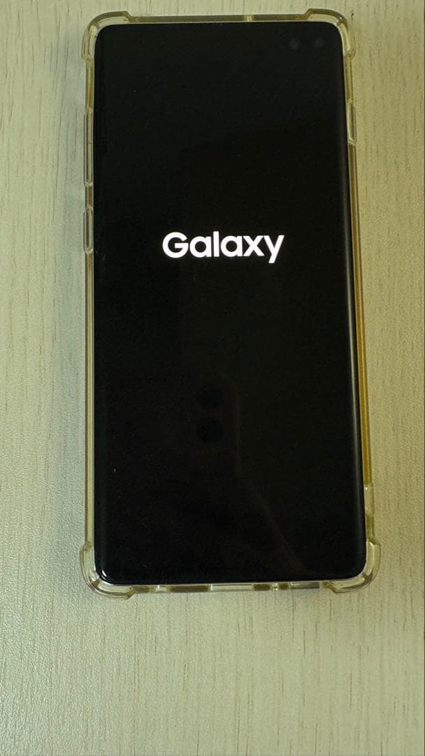 Galaxy S10+ プリズムホワイト SCV42 au 本体