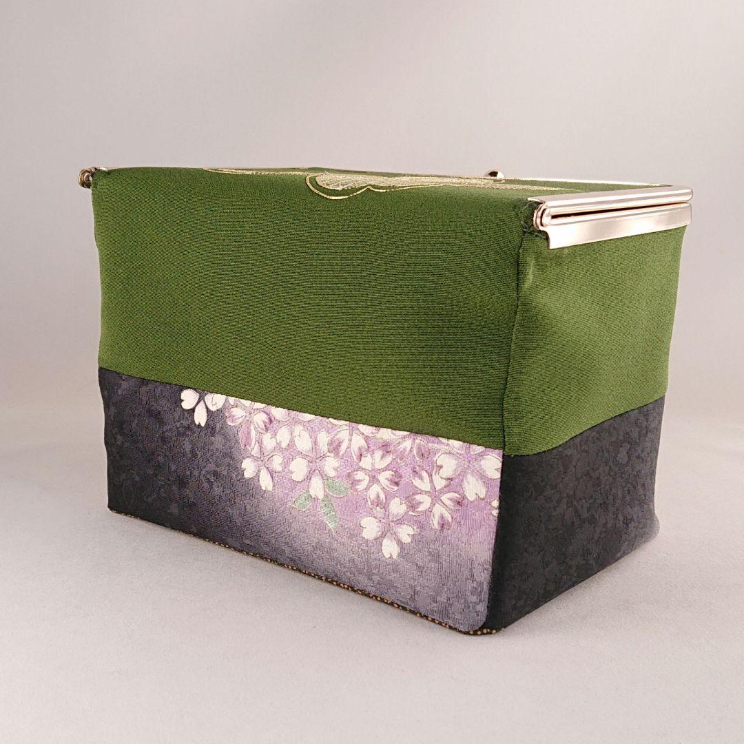 ご予約    京友禅 豪華金糸刺繍 ボックスがま口(鶯色)