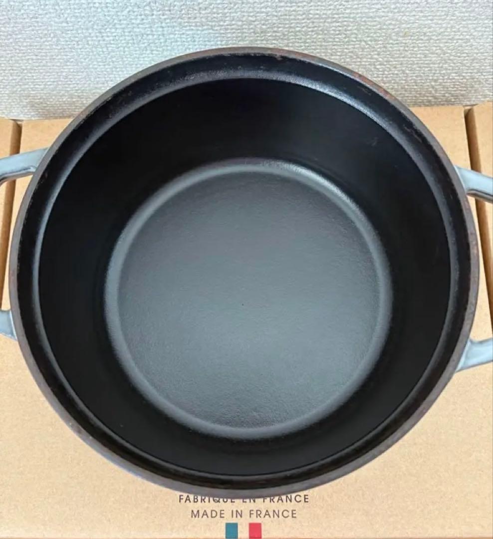 STAUB ピコ・ココット ラウンド 18cm グレー