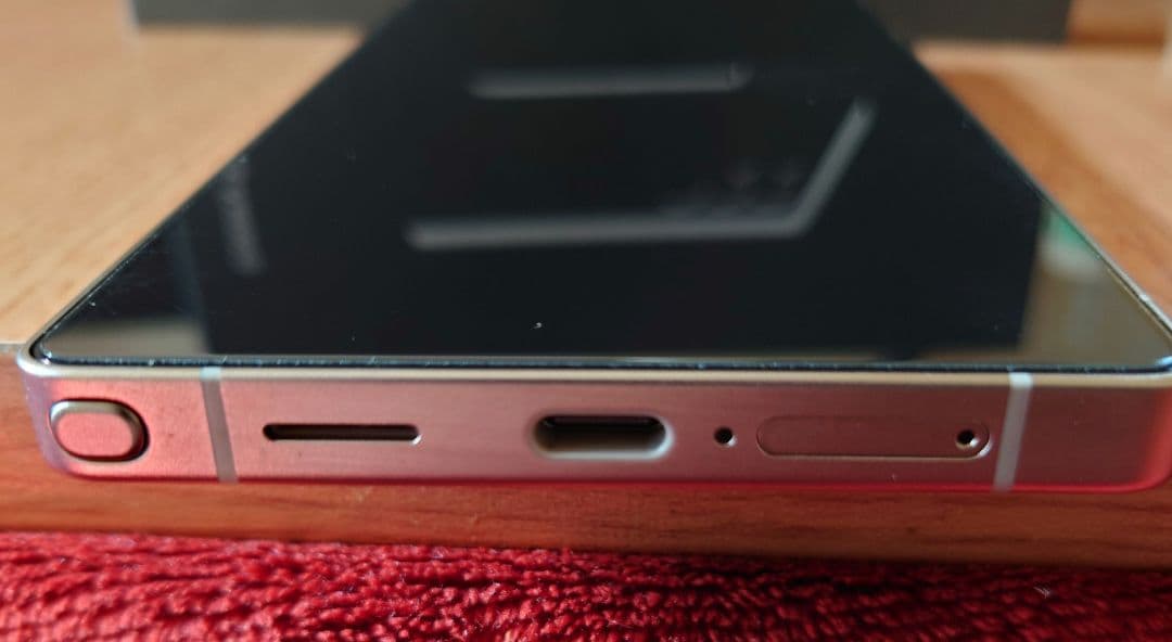 Galaxy S25 Ultra Titanium Black 1TB　国内版