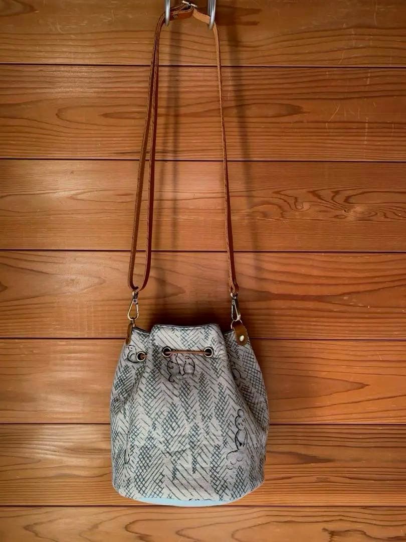 ミナペルホネン lumiukko 巾着ショルダー バッグ【新品✨】