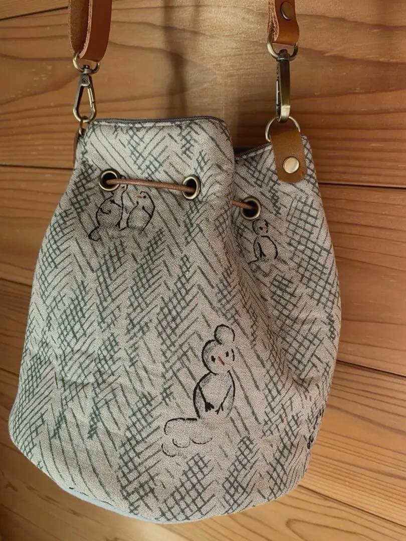 ミナペルホネン lumiukko 巾着ショルダー バッグ【新品✨】