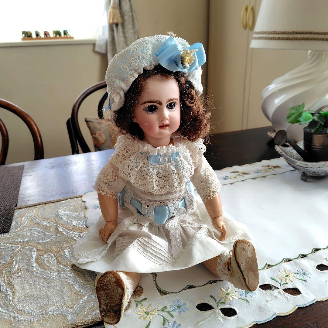 最終価格38cm位のアンティークドール用ドレスとボネ　アンティークレース使用