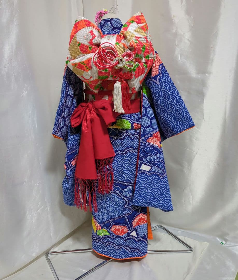 七五三７歳　女の子 四つ身　化繊　総絞り着物セット