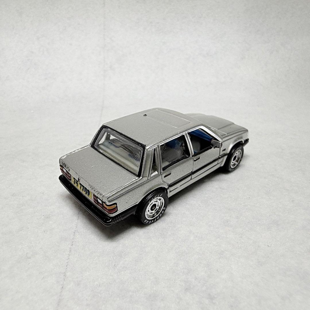 【極美品】京商 1/64 フェラーリ & ボルボ ミニカーセット 希少モデル