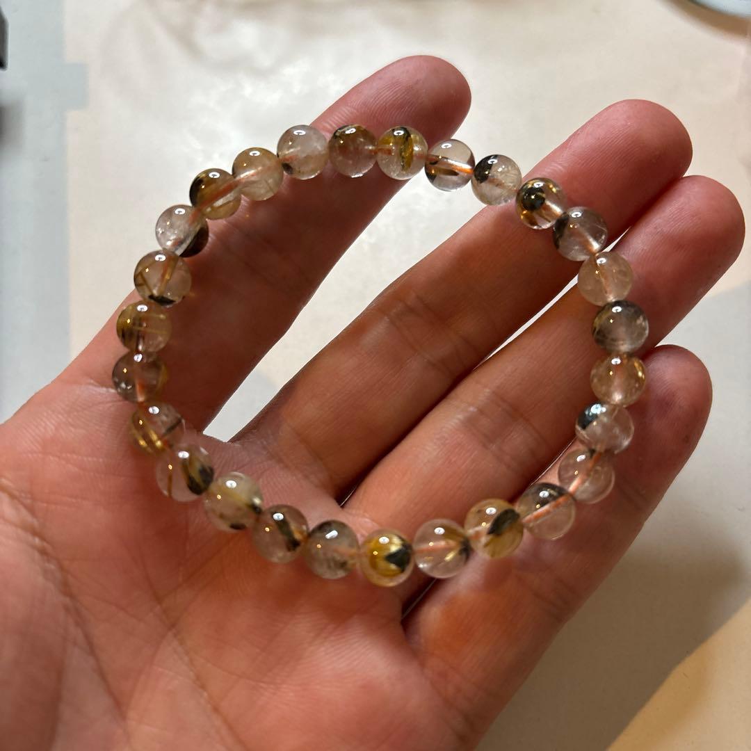 お手頃なルチルたんだよ！まずはこれ！太陽ルチル！不調が治った日にきたよ！