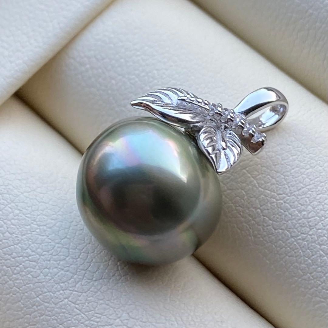 本真珠　南洋黒蝶真珠ネックレストップ　12.9mmグリーン虹色PT774