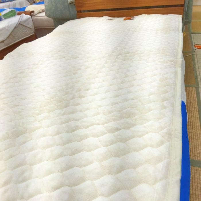 新品　 敷きパットシーツ　シングル 　綿100％　遠赤外線綿　 四隅ゴム付