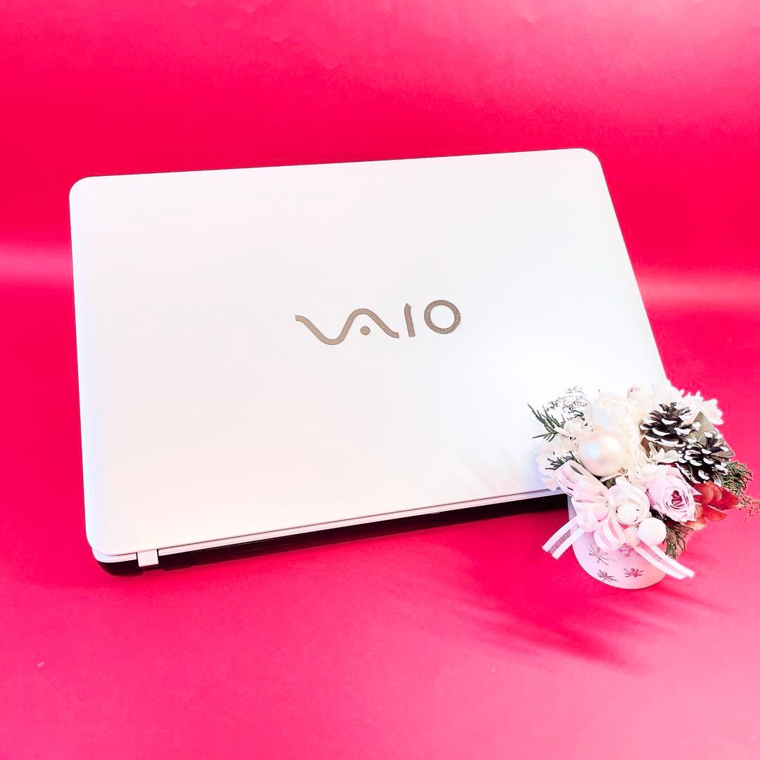 サクサク快適❣️薄型VAIOノートパソコン✨️カメラ大容量SSD1TBメモリ16GB