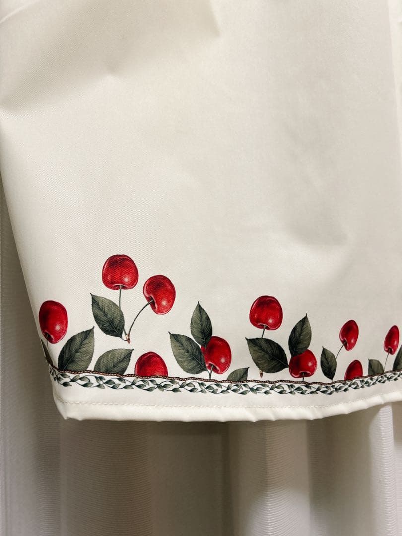 Herlipto Noritake チェリー柄エプロン