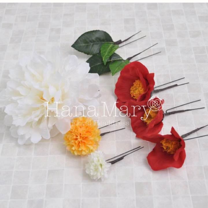 椿とピオニーの髪飾り