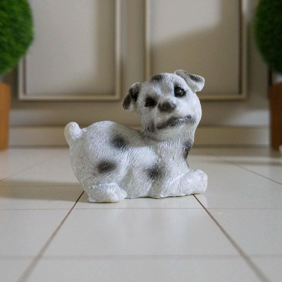 犬の置物　フィギュア　樹脂　TOMATOY特設
